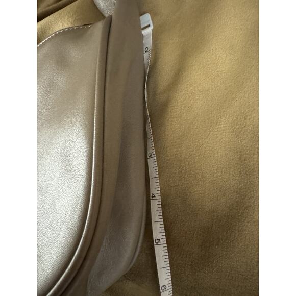 Marc Jacobs The Pushlock Mini Hobo Cement Soft Leather - Picture 10 of 10